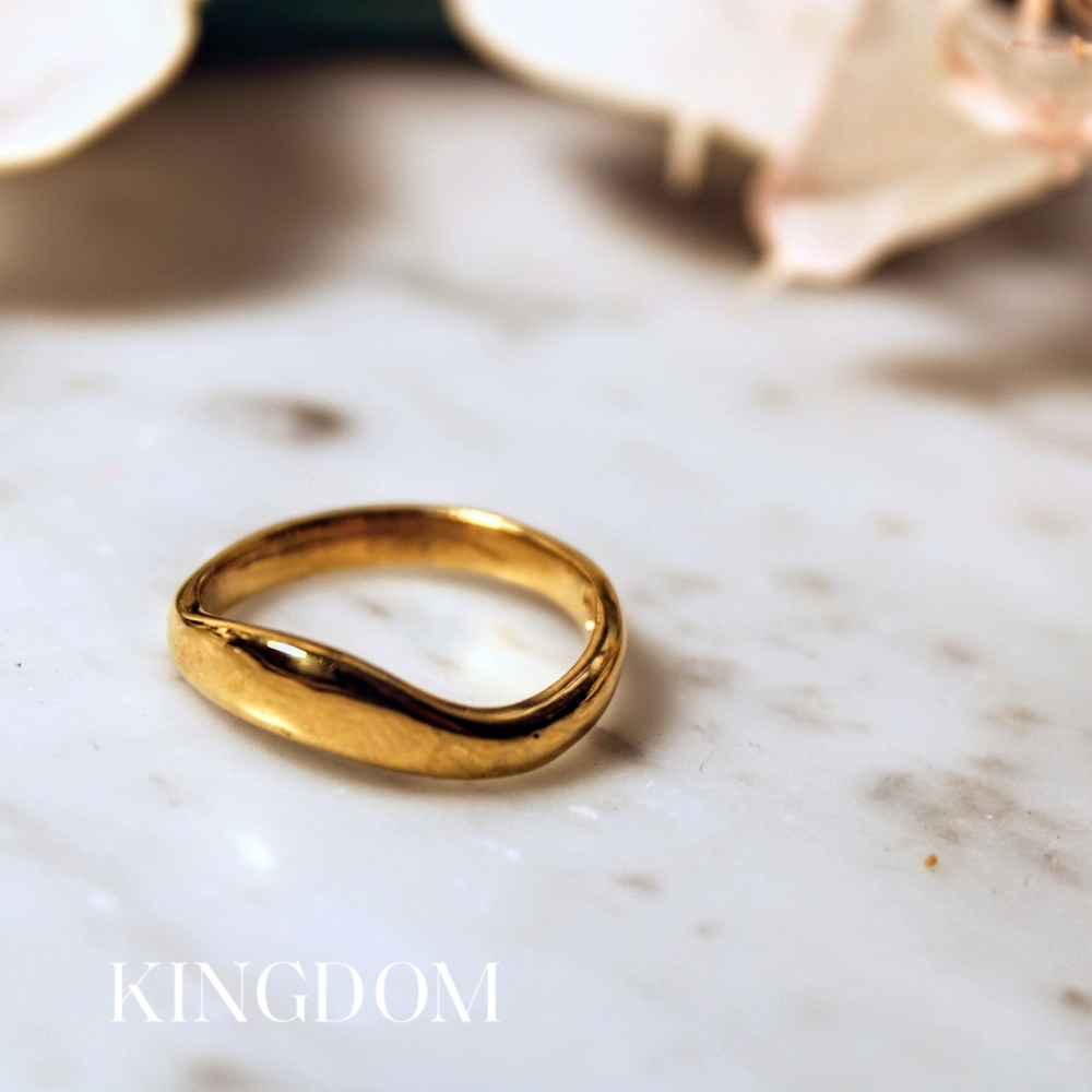Gold Sloped Band